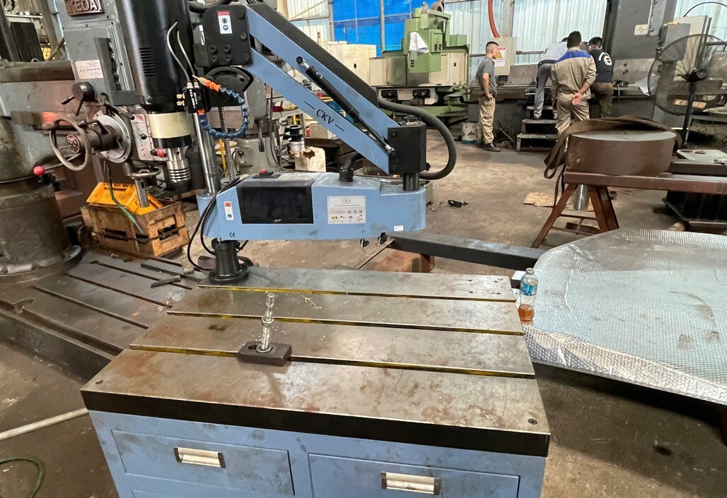 Máy Ta Rô Ren Bán Tự động